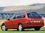 Toyota Avensis Estate 2000 года